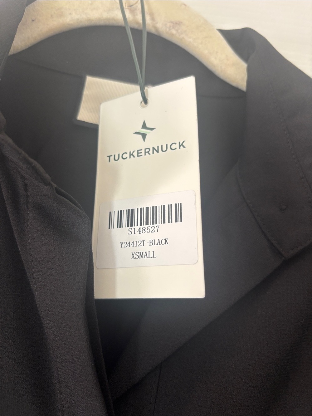 Tuckernuck Black Button-Up Shirt - Picture 3 of 5
